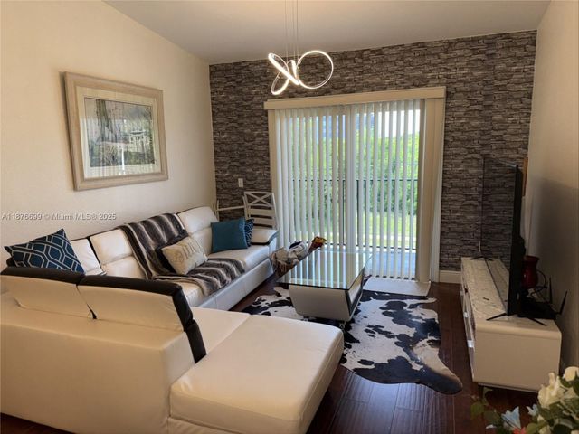 15400 SW 284th St 1308, Homestead, FL 33033