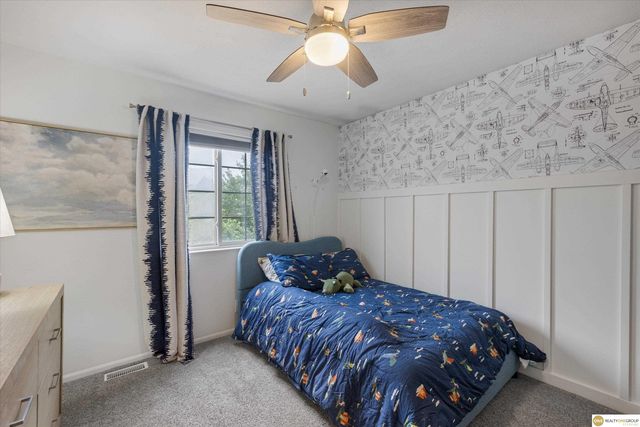 15072 Meredith Avenue, Omaha, NE 68116