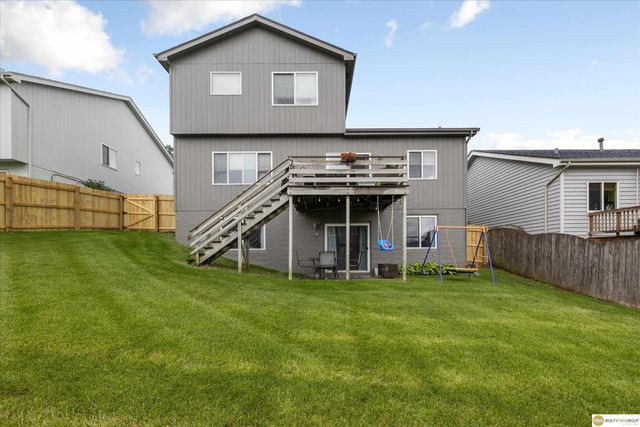 15072 Meredith Avenue, Omaha, NE 68116