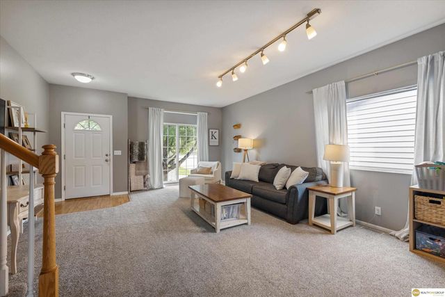 15072 Meredith Avenue, Omaha, NE 68116