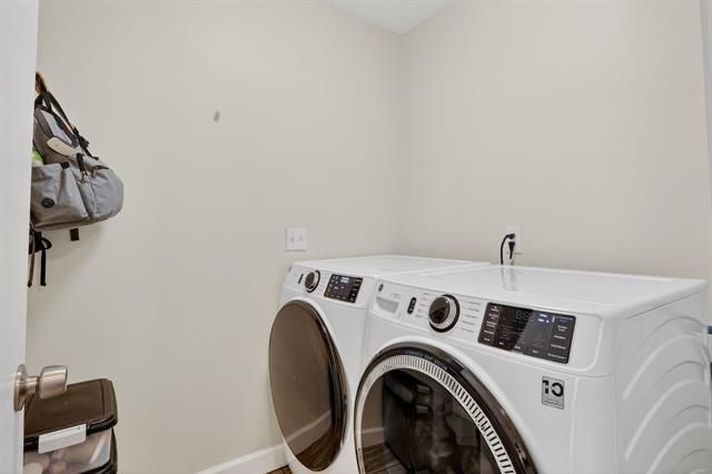 410 Talladega Drive, Poplar Grove, IL 61065