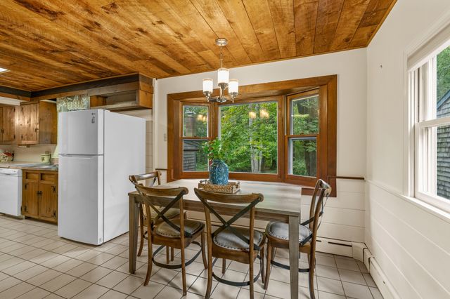 428 Highland St, Marshfield, MA 02050