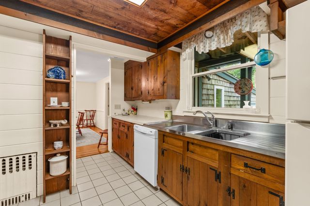 428 Highland St, Marshfield, MA 02050