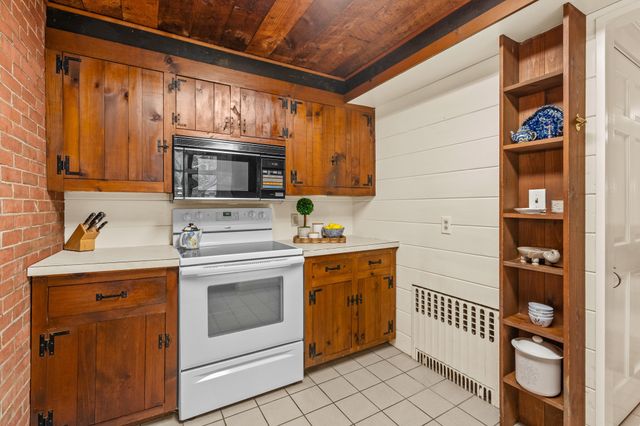 428 Highland St, Marshfield, MA 02050