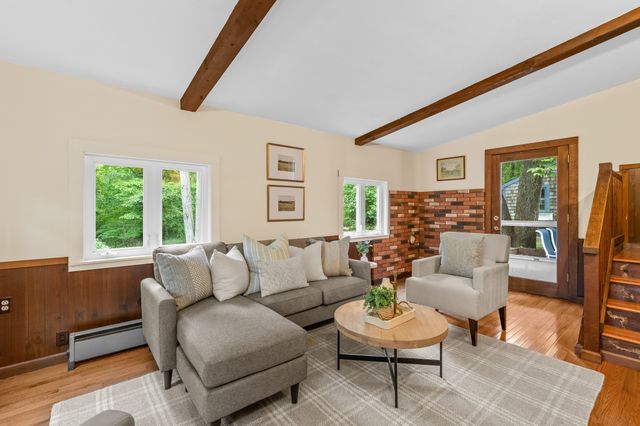 428 Highland St, Marshfield, MA 02050