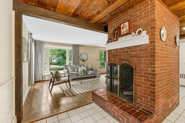 428 Highland St, Marshfield, MA 02050