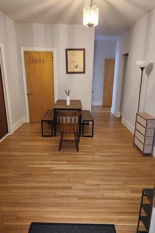 39 St Paul 2, Brookline, MA 02446