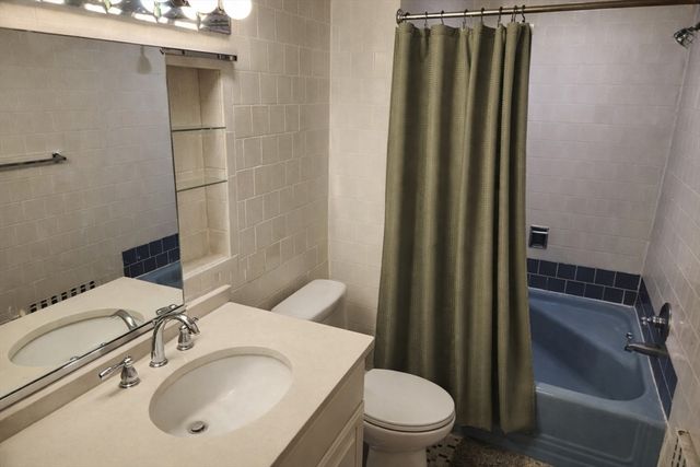 39 St Paul 2, Brookline, MA 02446