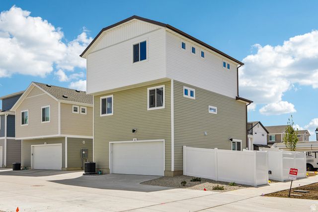 29 N JORDAN RIVER WAY, Saratoga Springs, UT 84045