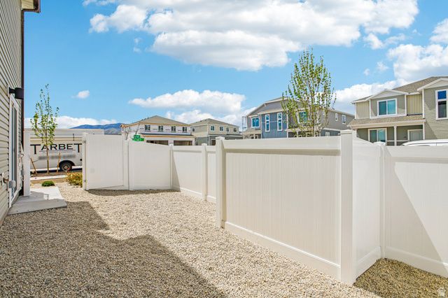 29 N JORDAN RIVER WAY, Saratoga Springs, UT 84045