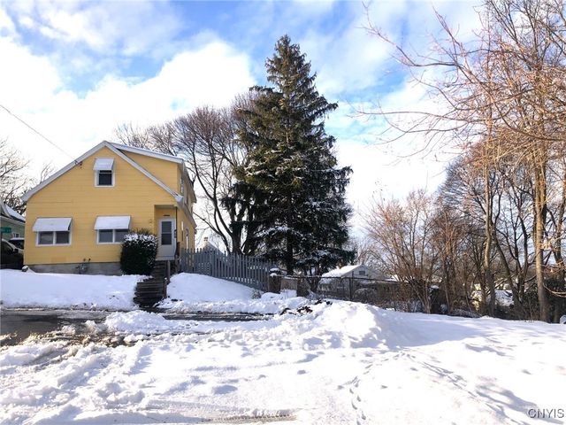 110 Spring Lane, Syracuse, NY 13208