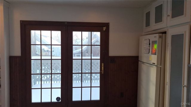 110 Spring Lane, Syracuse, NY 13208