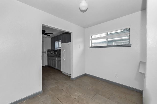 4203 Hirsch Road 9, Houston, TX 77026