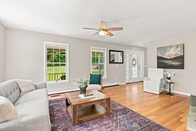 68 Burleigh Road, New Paltz, NY 12561