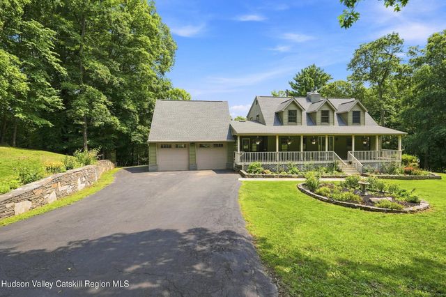 68 Burleigh Road, New Paltz, NY 12561