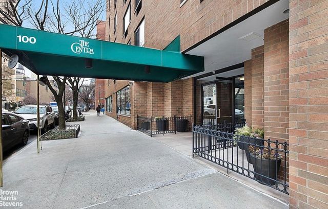 100 W 89th St Apt 6C, New York City, NY 10024