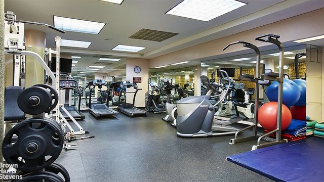 100 W 89th St Apt 6C, New York City, NY 10024