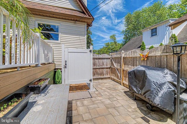 34 E DAWES AVE, Somers Point, NJ 08244