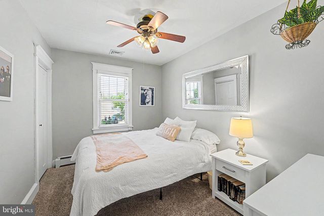 34 E DAWES AVE, Somers Point, NJ 08244