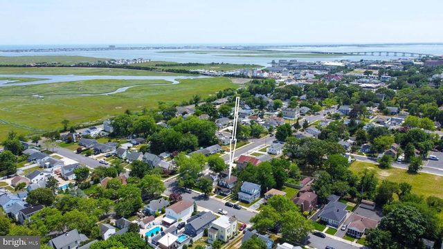 34 E DAWES AVE, Somers Point, NJ 08244