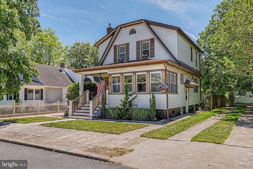 34 E DAWES AVE, Somers Point, NJ 08244