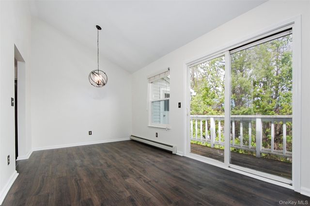 15 Lexington Hill 11, Harriman, NY 10926