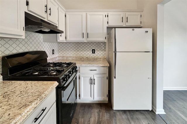 15 Lexington Hill 11, Harriman, NY 10926