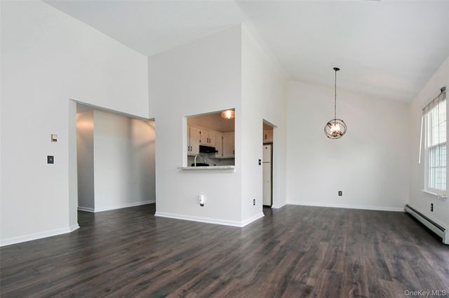 15 Lexington Hill 11, Harriman, NY 10926