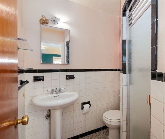 32 Crawford St, Randolph, MA 02368
