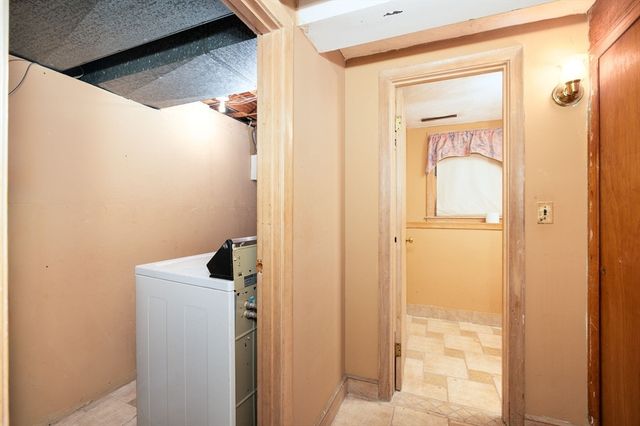 32 Crawford St, Randolph, MA 02368