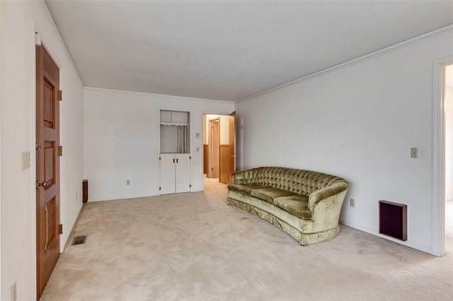 2 Tazewell Drive, Greenville, SC 29617