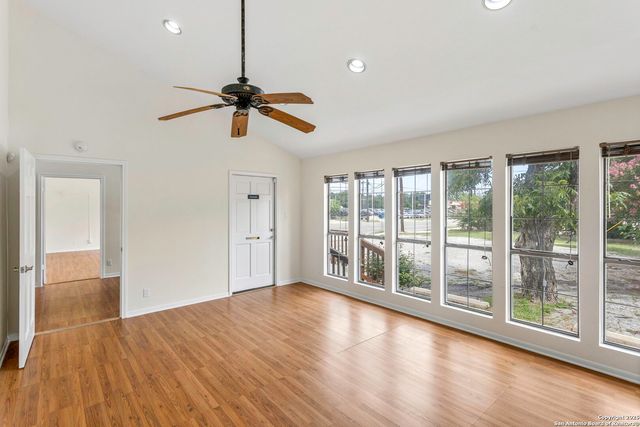 5600 San Pedro Ave, San Antonio, TX 78212