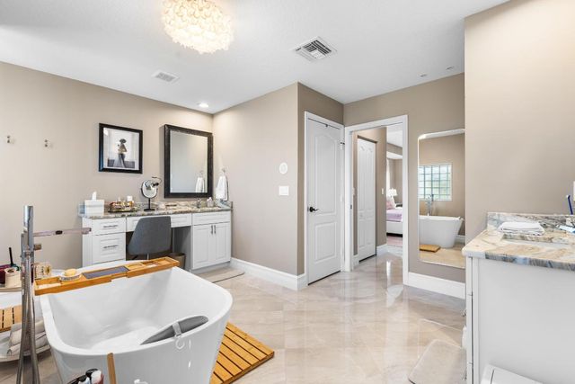 1434 SW Jacksonville Avenue, Port St. Lucie, Port St Lucie, FL 34953