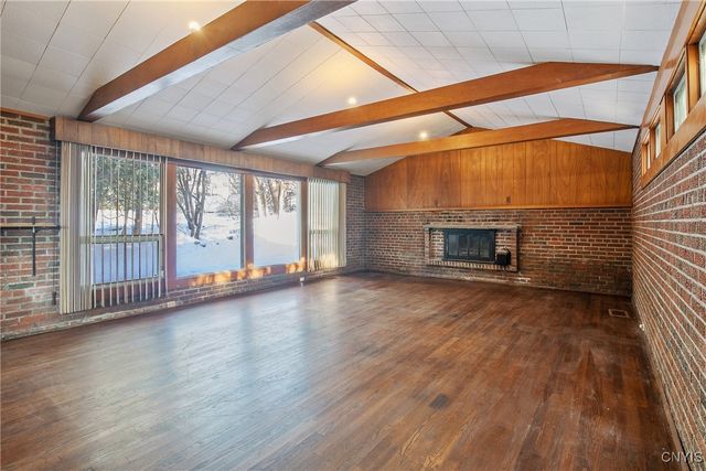 111 Doll Parkway, Syracuse, NY 13214