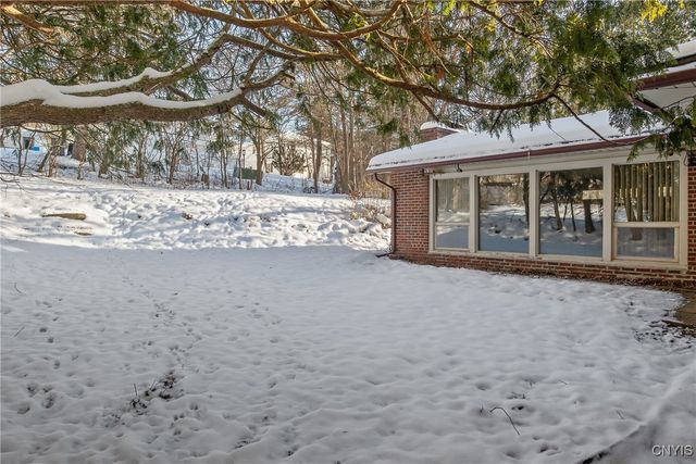 111 Doll Parkway, Syracuse, NY 13214