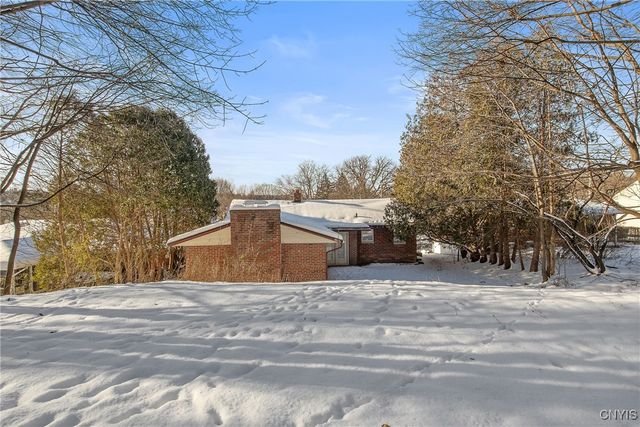 111 Doll Parkway, Syracuse, NY 13214