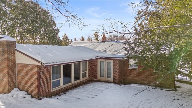 111 Doll Parkway, Syracuse, NY 13214