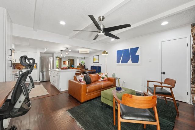 4820 Amesbury Drive 230, Dallas, TX 75206