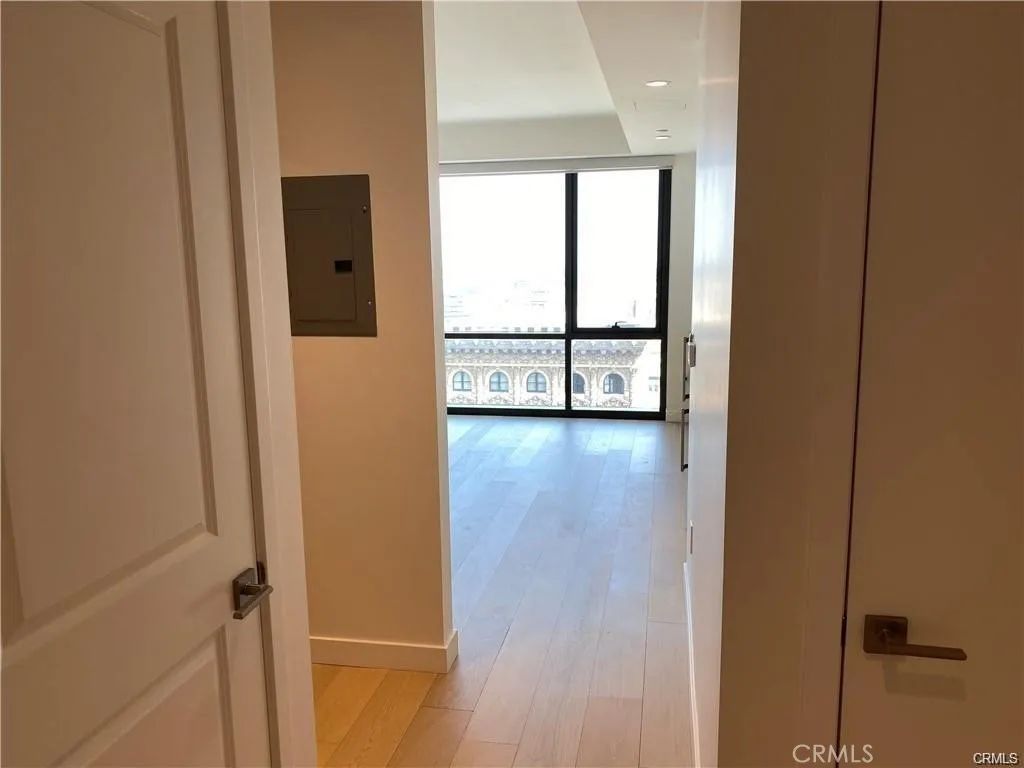 400 S Broadway 1902, Los Angeles, CA 90013