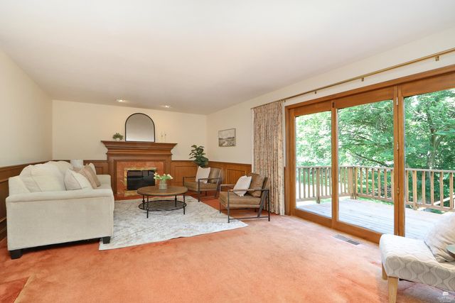 1120 Sharingbrook Dr, Manhattan, KS 66503