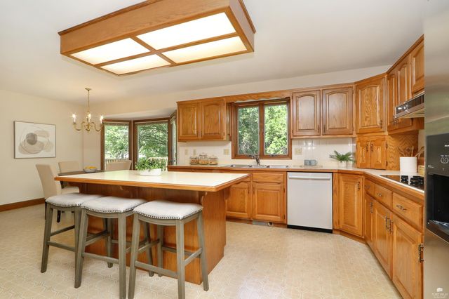 1120 Sharingbrook Dr, Manhattan, KS 66503