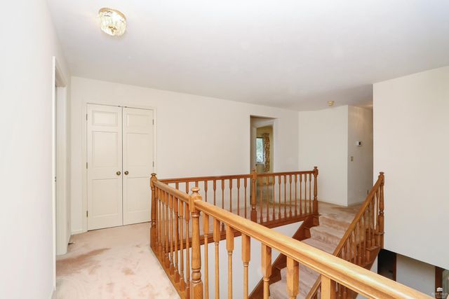 1120 Sharingbrook Dr, Manhattan, KS 66503