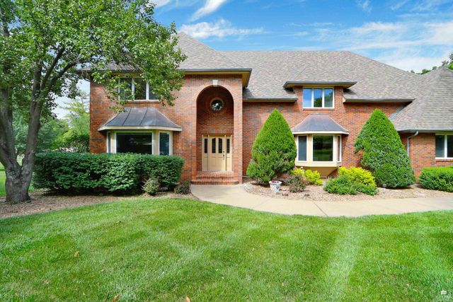 1120 Sharingbrook Dr, Manhattan, KS 66503
