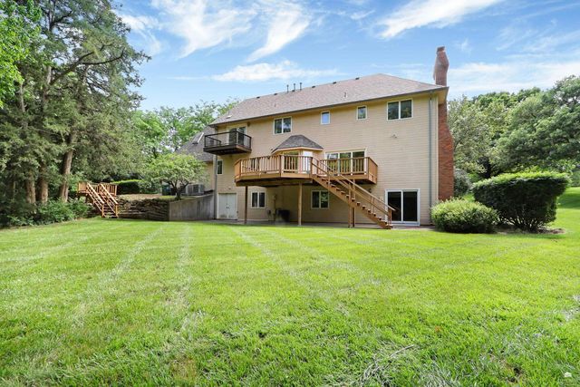 1120 Sharingbrook Dr, Manhattan, KS 66503