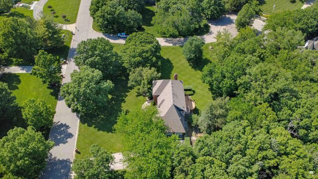 1120 Sharingbrook Dr, Manhattan, KS 66503