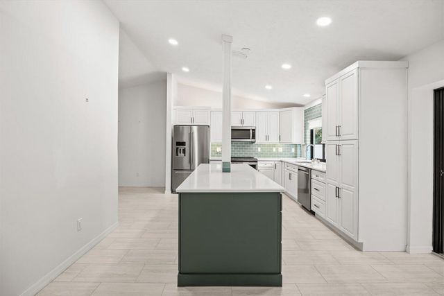 5 Copaire Drive, Sewalls Point, FL 34996