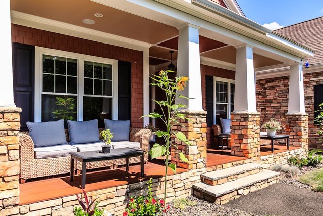 6 Rosewood Street, Windham, NH 03087
