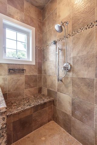 6 Rosewood Street, Windham, NH 03087