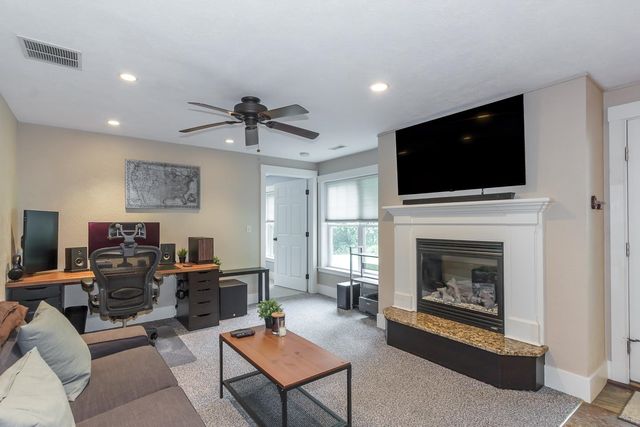 6 Rosewood Street, Windham, NH 03087