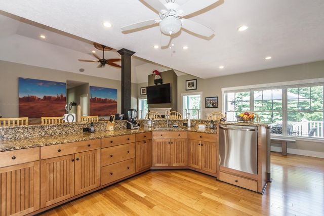 6 Rosewood Street, Windham, NH 03087
